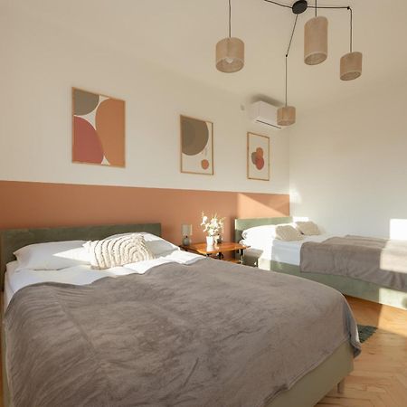 Apartment For 6 People Near Royal Baths Park By Renters Prestige Varsovia Exterior foto