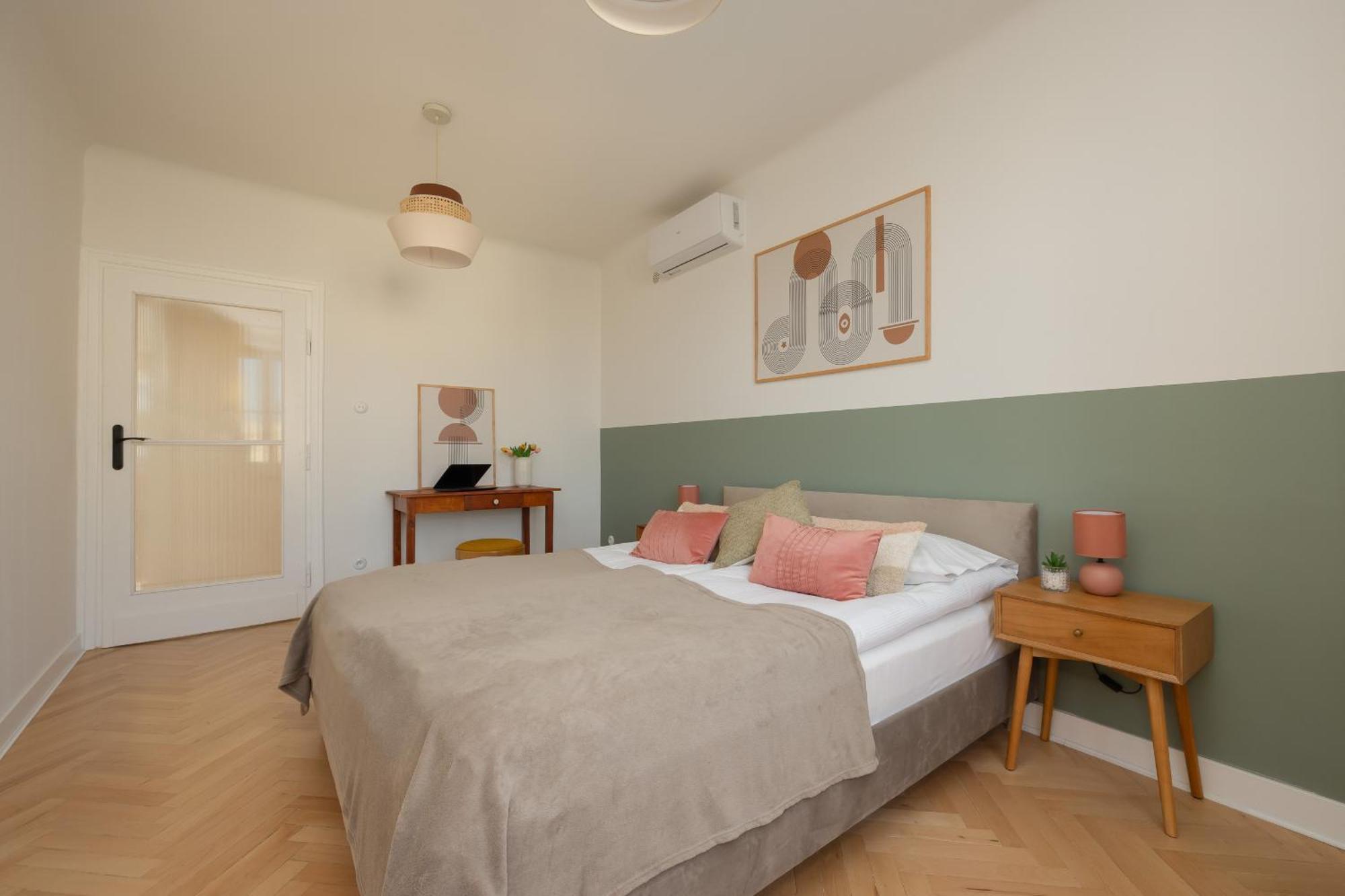 Apartment For 6 People Near Royal Baths Park By Renters Prestige Varsovia Exterior foto
